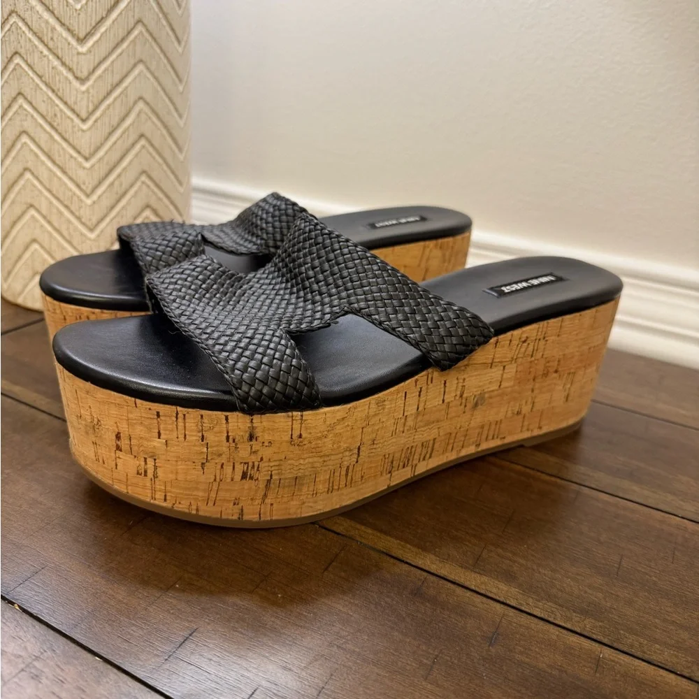 NEW Nine West Black Woven Cork Platform Sandals Size 10